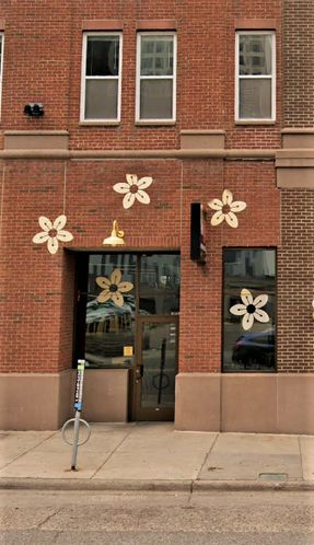 20 University Ave NE, Minneapolis, MN 55413